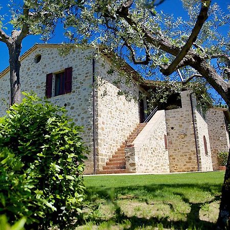 Agriturismo Le Colombe Ассізі Екстер'єр фото