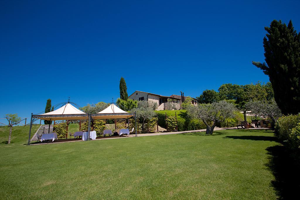 Agriturismo Le Colombe Ассізі Екстер'єр фото