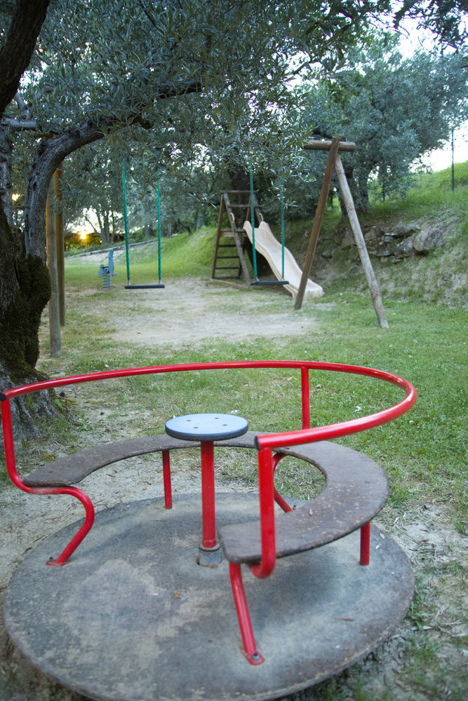 Agriturismo Le Colombe Ассізі Екстер'єр фото