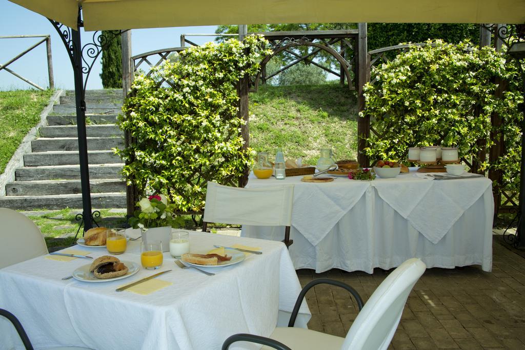 Agriturismo Le Colombe Ассізі Екстер'єр фото
